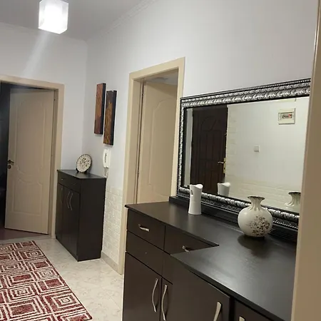 Apartamento Shaholli *